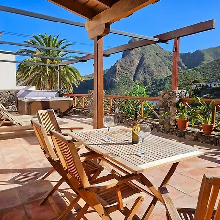 Casa *